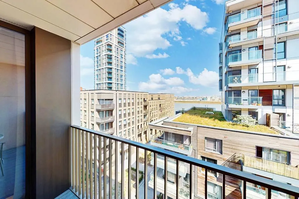 Apartment Superb Studio In Greenwich With Balcony & Roof Top London